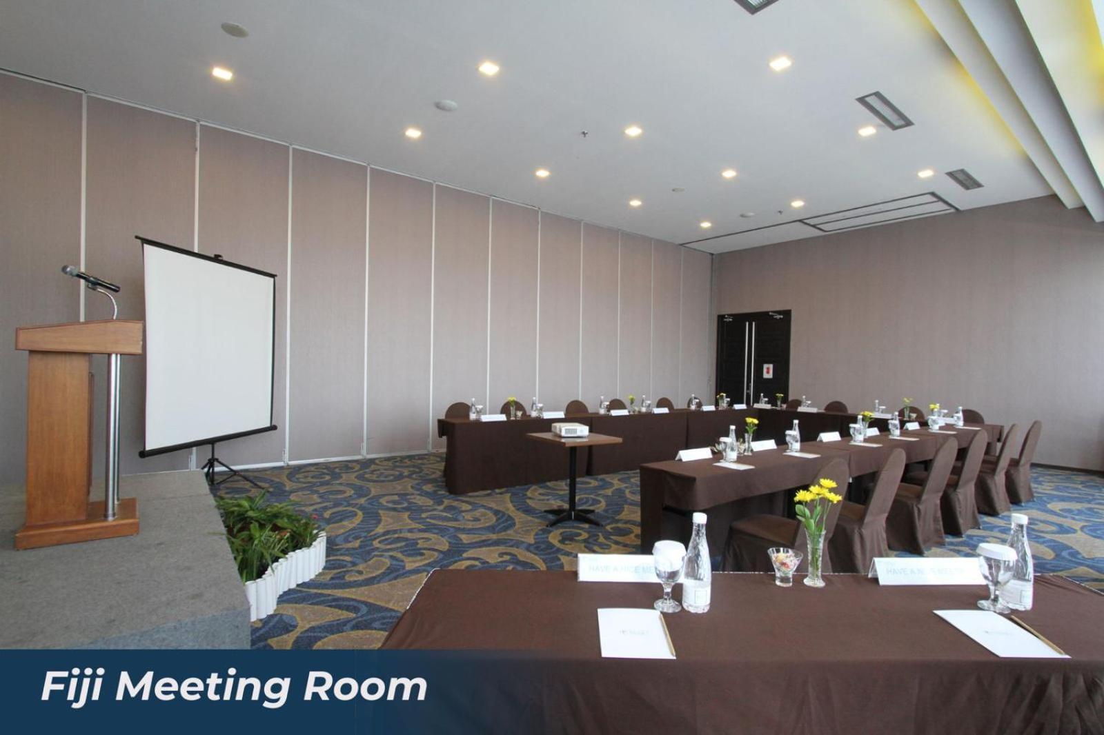 Grand Tebu Hotel Bandung Bagian luar foto