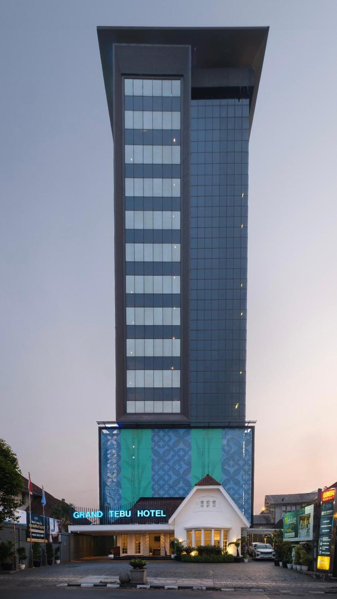 Grand Tebu Hotel Bandung Bagian luar foto